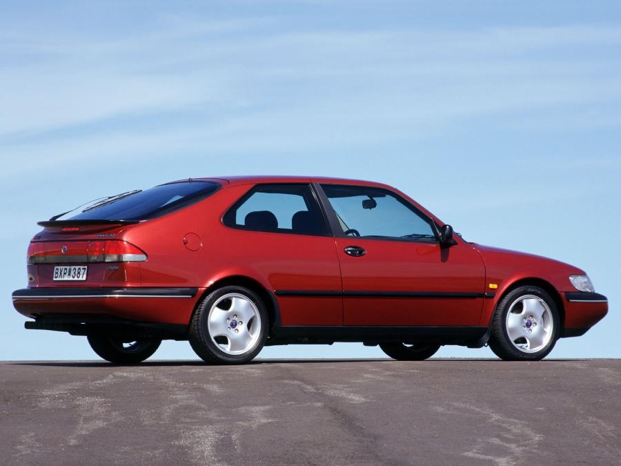  Saab 900 SE Turbo Coupe 1993 года  (фото 3 из 29)
